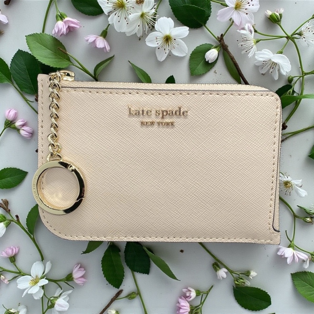 ♠️KATE SPADE♠️Cameron Warm Beige/Black Medium L-Zip Card Holder/NWT
